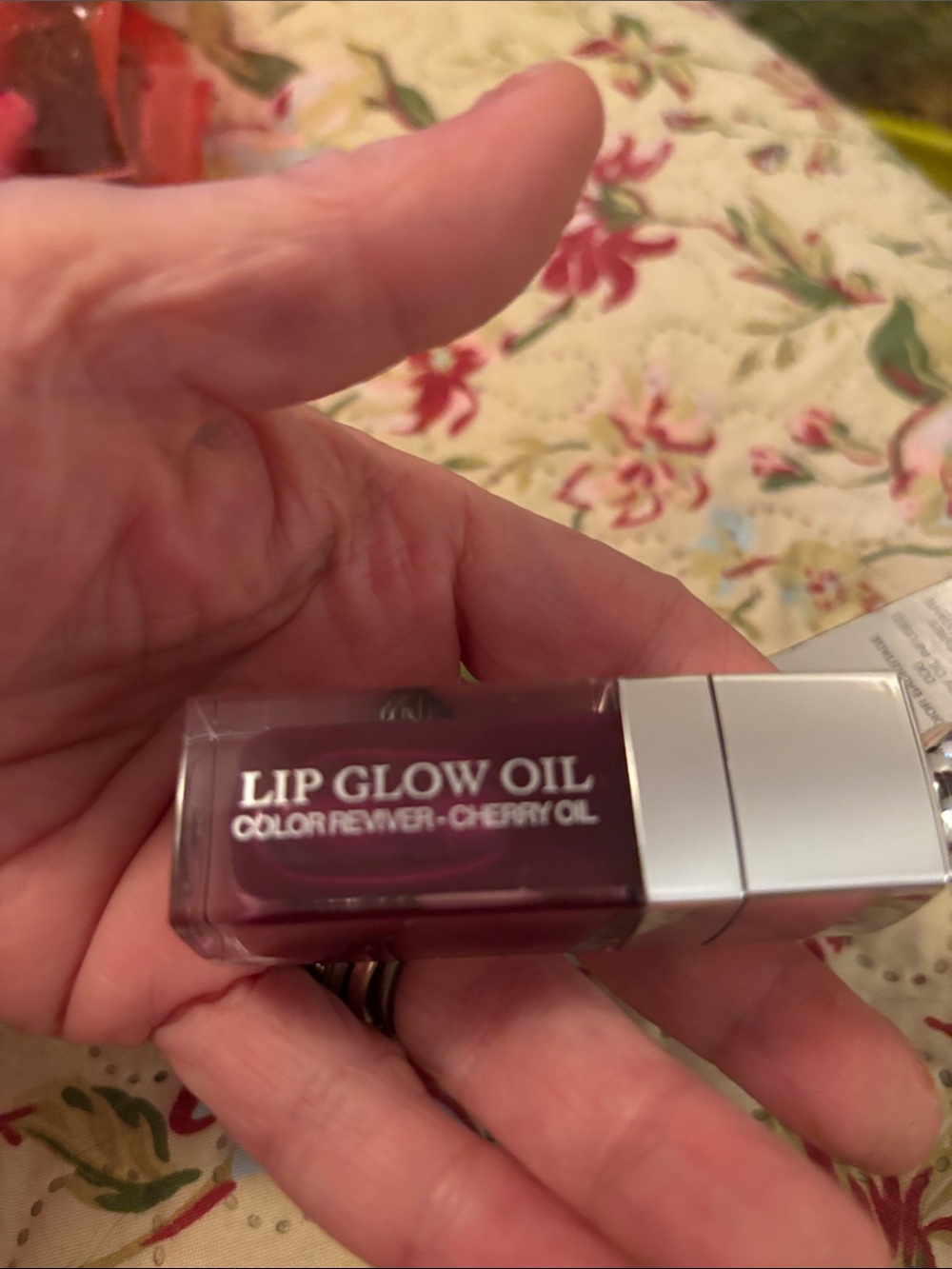 Dior Addict Lip Glow Oil - Cherry (006) Silver Packaging - Picture 4 of 5